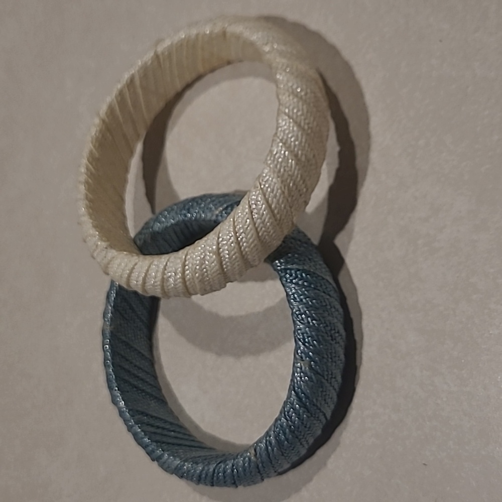 VINTAGE Wrapped Bangles - Picture 2 of 4